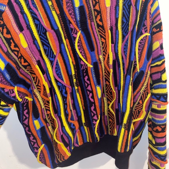 Sweatshirt - Picture 3 of 4